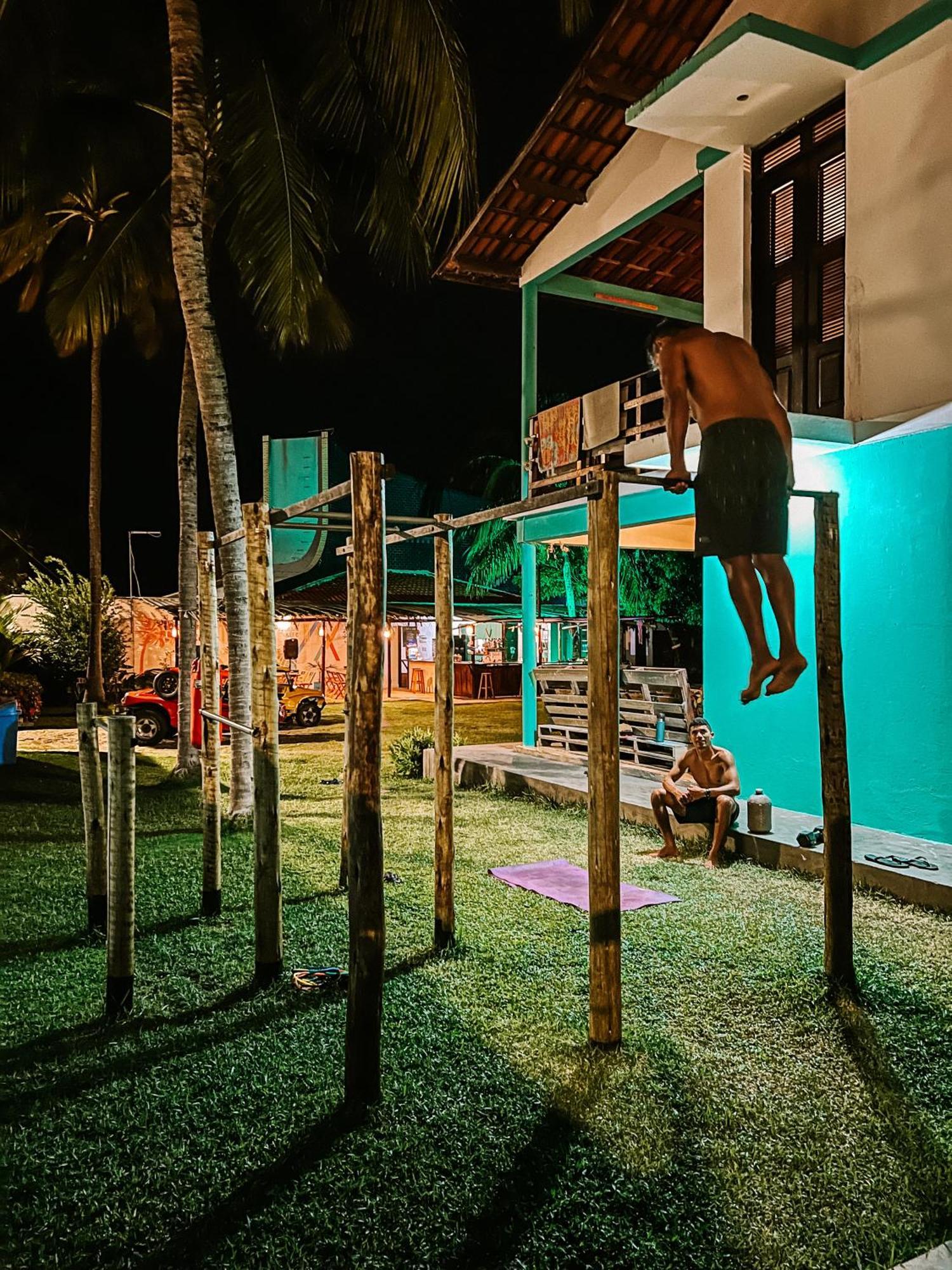 Indiana Kite School And Hostel Cumbuco Ngoại thất bức ảnh